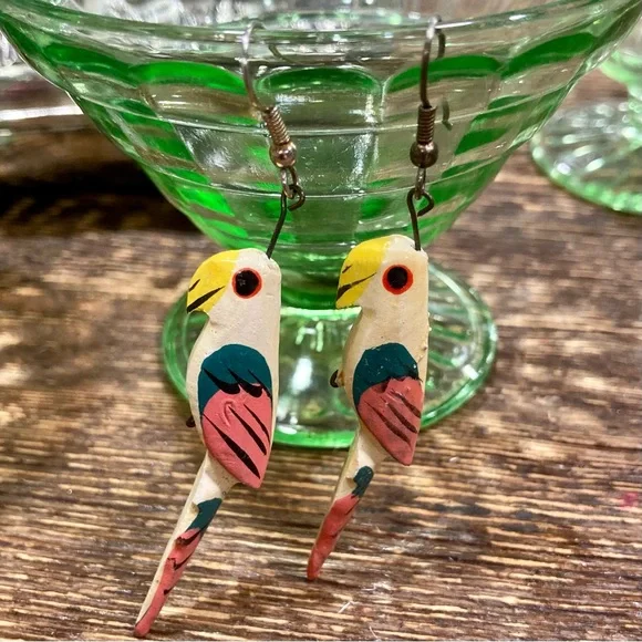 Vintage Parrot Earrings Handmade Wood - Picture 9 of 11